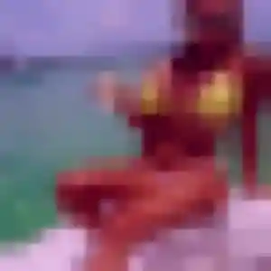Belle Laure, 34 ans à Mouthe - voir sa photo
