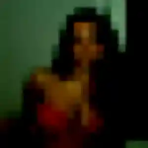 Zineb, 42 ans, dispo pour plan cul à Naours