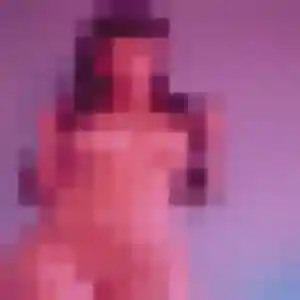 Brune, 25 ans, cherche un plan cul à Naucelles