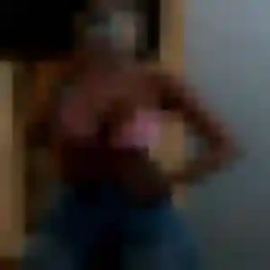 Margaux, 42 ans, en ligne à Néré pour une rencontre coquine