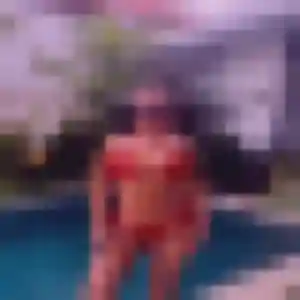 Photo de Nicole à Neussargues en Pinatelle (34 ans) - plan cul gratuit