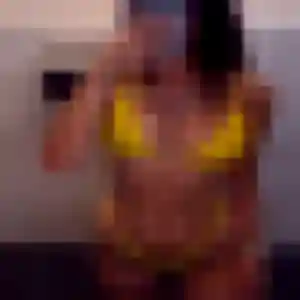 Belle Priscilla, 33 ans à Neuvecelle - voir sa photo
