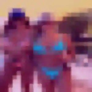 Sexy Manon, 23 ans à Neuville-aux-Bois - la contacter