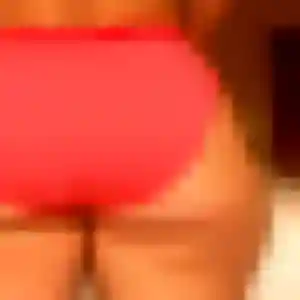 Belle Pauline, 33 ans à Neuville-Saint-Amand - voir sa photo