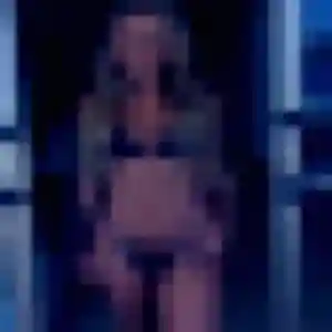 Cecile de Neuville-sur-Oise, 32 ans - plan cul sans lendemain