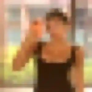 Sexy Karen, 23 ans à Nueil-les-Aubiers - la contacter