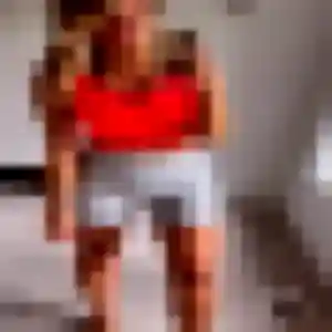 Photo sexy de Pierrette, 22 ans à Nueil-les-Aubiers - plan discret