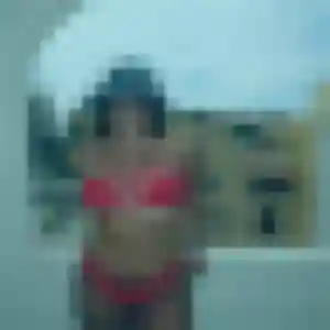 Romina, 27 ans, disponible à Oncy-sur-École pour un plan cul