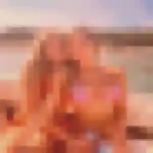 Rejoins Nora, 23 ans à Onet-le-Château en privé