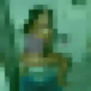 Delia, femme de 23 ans cherche plan cul à Oslon