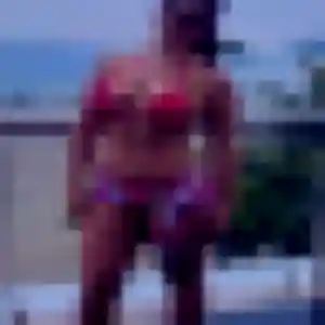 Profil de Flavie à Outreau (24 ans) - plan cul discret
