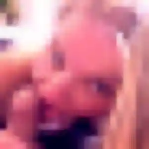 Photo perso de Ursula, 25 ans à Peltre - rencontre coquine