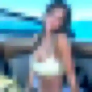 Sexy Lilou, 22 ans à Petit-Palais-et-Cornemps - découvrir son profil