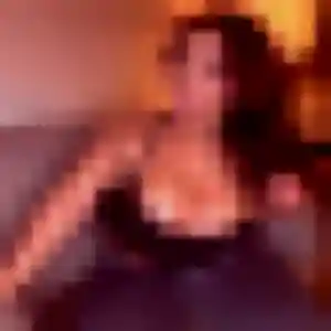 Anastasia, 30 ans, connectée à Peyrestortes pour un plan cul