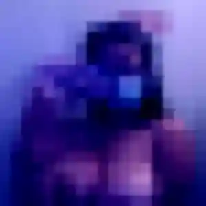 Elodie, fille de 42 ans propose plan cul à Peyrolles-en-Provence