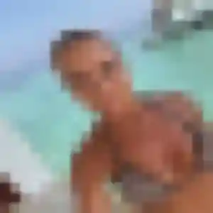 Salima, 42 ans, en ligne à Pierric pour un plan cul