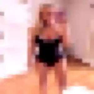 Xena, femme de 32 ans propose plan cul à Pinon