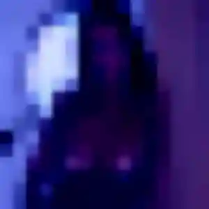 Photo de Jihane à Pléneuf-Val-André (33 ans) - plan cul sans inscription