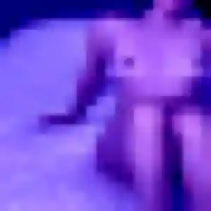Yvette, 23 ans, en ligne à Pléven pour une rencontre coquine