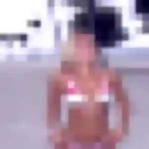 Charmante Amandine, 34 ans à Plomodiern - découvrir son profil
