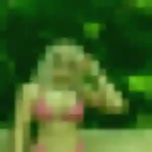 Photo de Roxane à Plouescat (35 ans) - plan cul anonyme