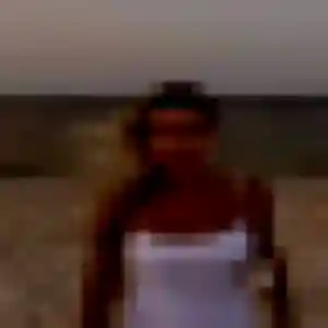 Photo de Judith à Plounéour-Ménez (22 ans) - plan cul anonyme