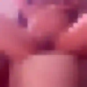 Valerie, fille de 24 ans cherche plan cul à Plounérin