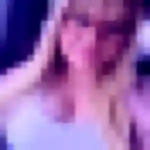 Rejoins Theresa, 26 ans à Pont-Saint-Esprit gratuitement