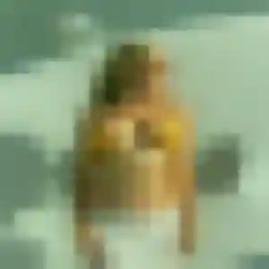 Photo de Sylvie à Porte-de-Savoie (26 ans) - plan cul anonyme