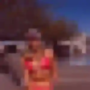 Photo de Daphne à Pouillé (23 ans) - plan cul anonyme
