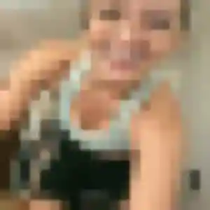 Huguette, 37 ans, dispo pour plan cul à Pouldreuzic