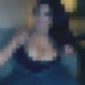 Photo de Sylvie à Pradines (41 ans) - plan cul sans inscription