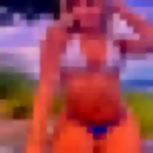 Dounia, 31 ans, connectée à Presles-en-Brie pour une rencontre coquine