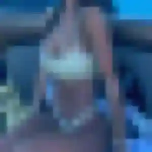 Jolie Wanda, 32 ans à Prinquiau - la contacter