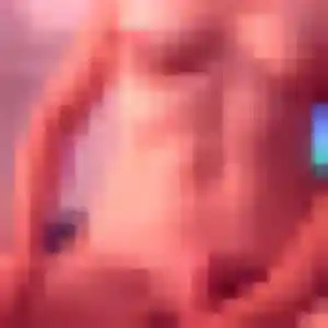 Yasmina, 35 ans, cherche un plan cul à Quarouble