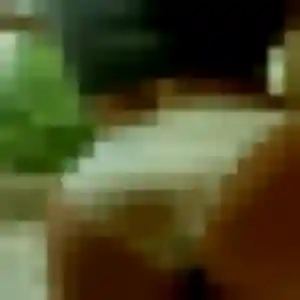 Kenza, 23 ans, connectée à Quetigny pour une rencontre coquine