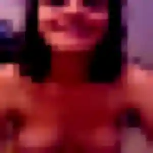 Tania (38 ans) à Quincy-Voisins attend un plan cul rapidement