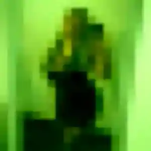 Rejoins Elise, 26 ans à Rauville-la-Bigot en privé