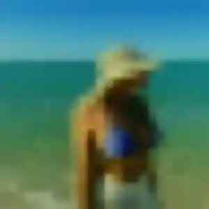 Photo de Estee à Renazé (41 ans) - plan cul discret