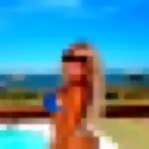 Photo de Roxane à Renescure (37 ans) - plan cul anonyme