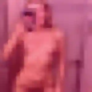 Charmante Uranie, 32 ans à Rieulay - voir sa photo