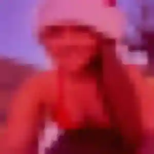 Découvre Salima, 27 ans à Riscle en privé