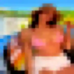 Contacte Rosalie, 26 ans à Rives-du-Fougerais gratuitement
