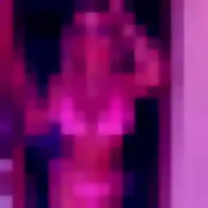 Elodie, 38 ans, en ligne à Rocbaron pour une rencontre coquine