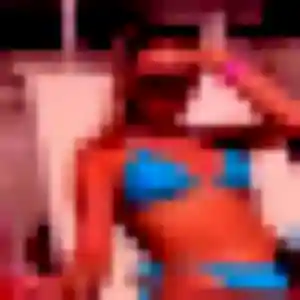 Rebecca, 34 ans, dispo pour plan cul à Rochefort-en-Yvelines