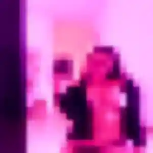 plan cul à Roëzé-sur-Sarthe : photo de Anne-Marie, 32 ans - accès libre