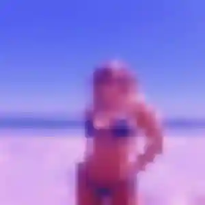 Candice, 30 ans, en ligne à Rognac pour une rencontre coquine