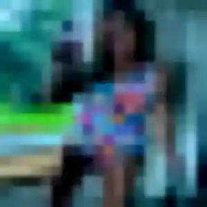 Sexy Vinciane, 23 ans à Roquebrune-Cap-Martin - découvrir son profil
