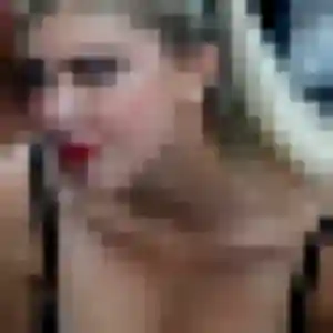 Bertille, 23 ans, connectée à Roquefort-les-Pins pour un plan cul