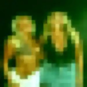 Photo sexy de Odette, 27 ans à Rouvres - plan discret